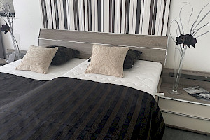 Modernes Schlafzimmer Eiche Sägerau