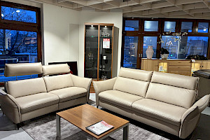 Leder-Polstergarnitur Halia mit vielen Funktionen