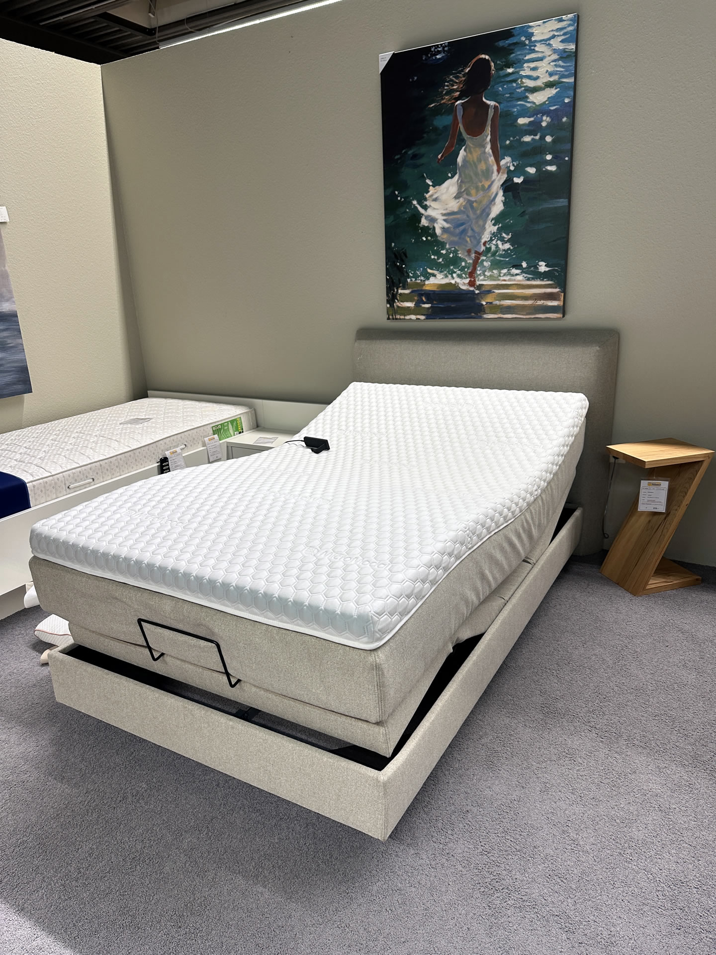 Boxspringbett mit Motorverstellung, 120/200 cm