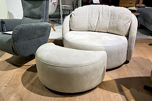 H&H Loveseat + Hocker MURCIAL